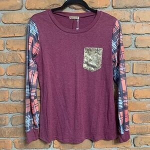 Easther Top‎ Women's Small Burgundy Long Sleeve Tee Plaid Sleeves Sequin Pocket